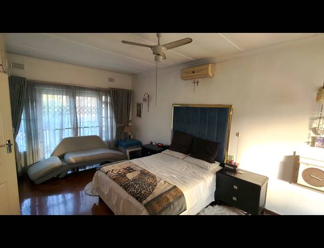 4 BEDROOM HOUSE FOR SALE IN DAWNCLIFFE